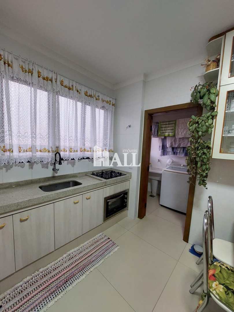 Apartamento à venda com 3 quartos, 107m² - Foto 14