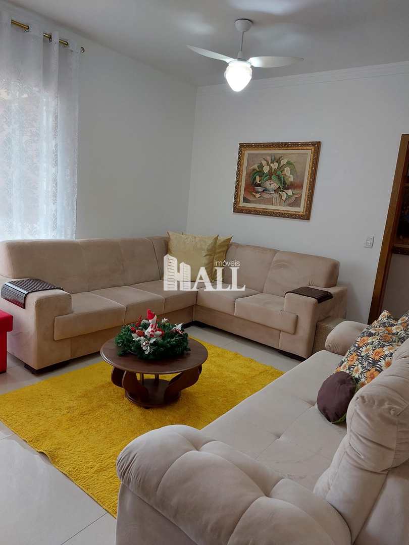 Apartamento à venda com 3 quartos, 107m² - Foto 2