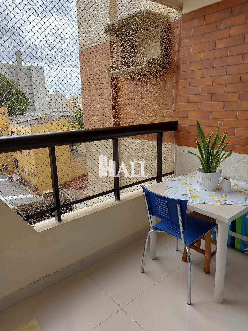 Apartamento à venda com 3 quartos, 107m² - Foto 5