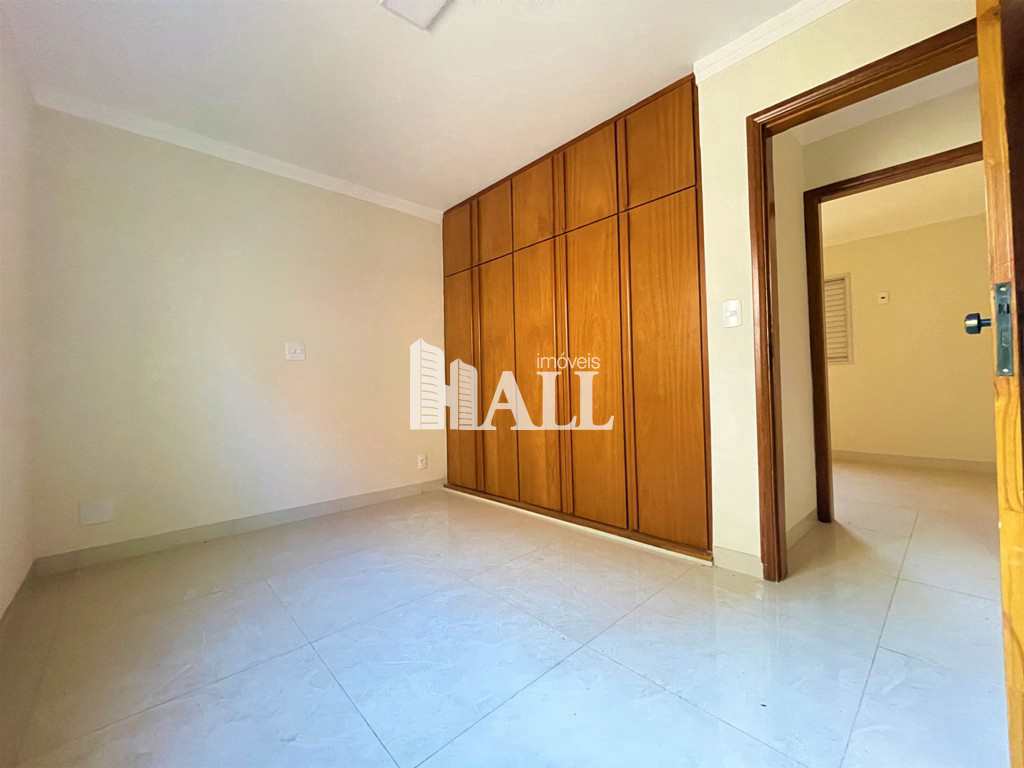 Apartamento à venda com 2 quartos, 77m² - Foto 4