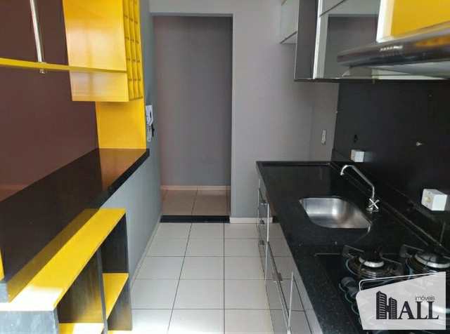 Apartamento à venda com 2 quartos, 50m² - Foto 2