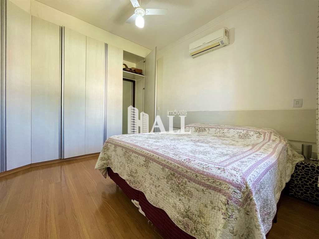 Casa de Condomínio à venda com 4 quartos, 350m² - Foto 19