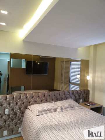 Apartamento à venda com 2 quartos, 73m² - Foto 2