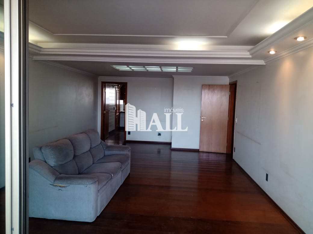 Apartamento à venda com 3 quartos, 170m² - Foto 1