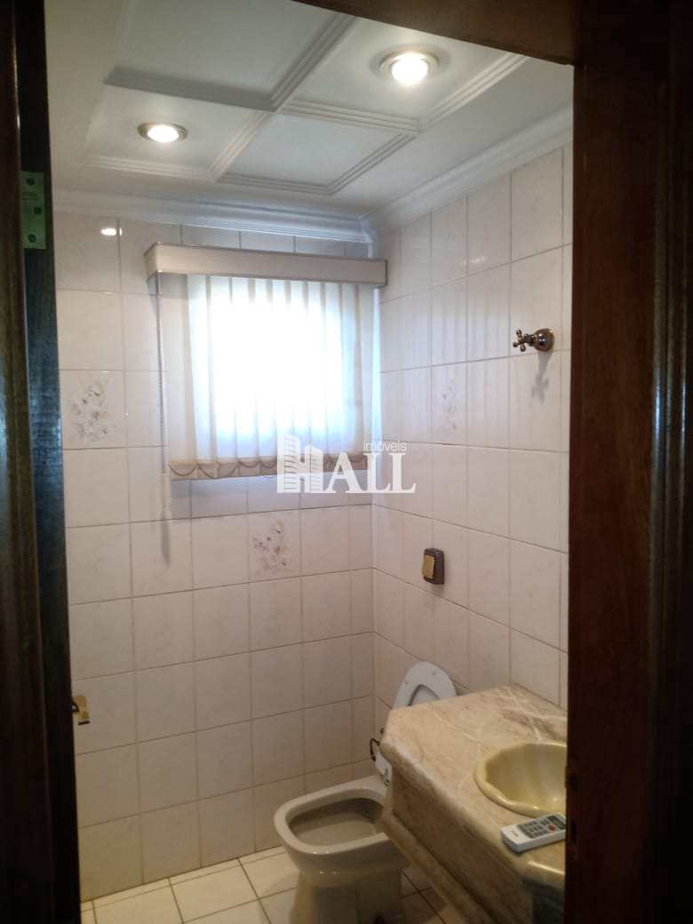 Apartamento à venda com 3 quartos, 170m² - Foto 2