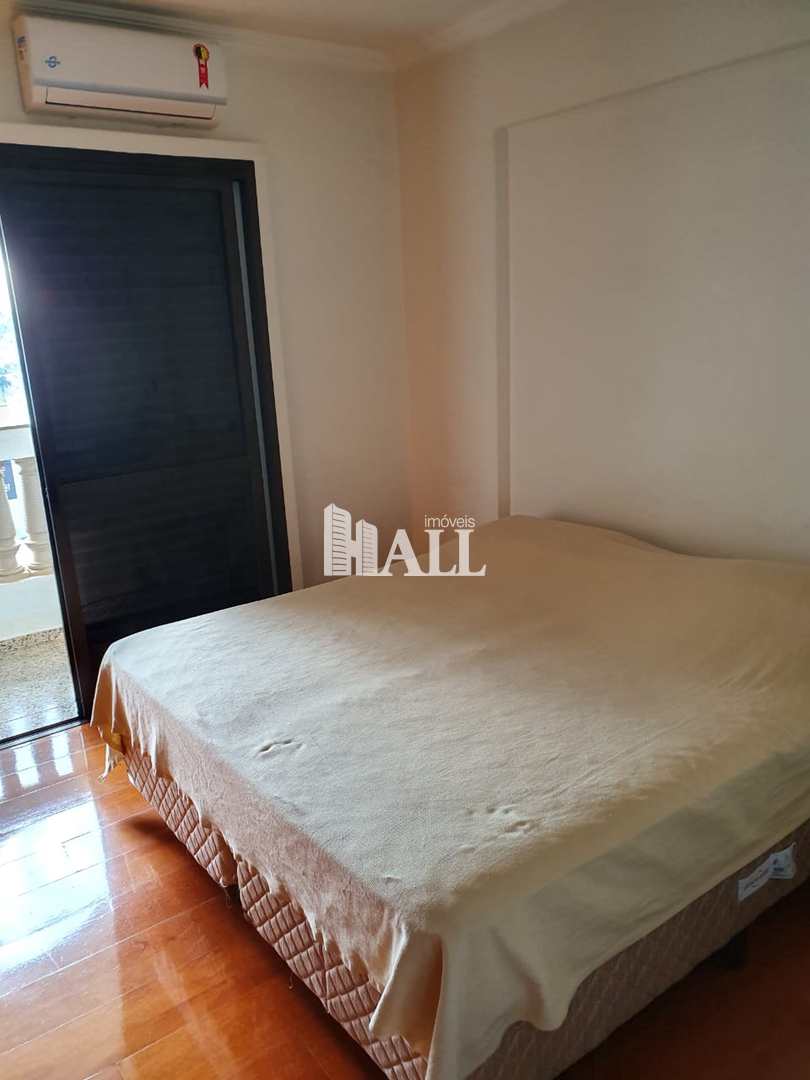 Apartamento à venda com 4 quartos, 198m² - Foto 11