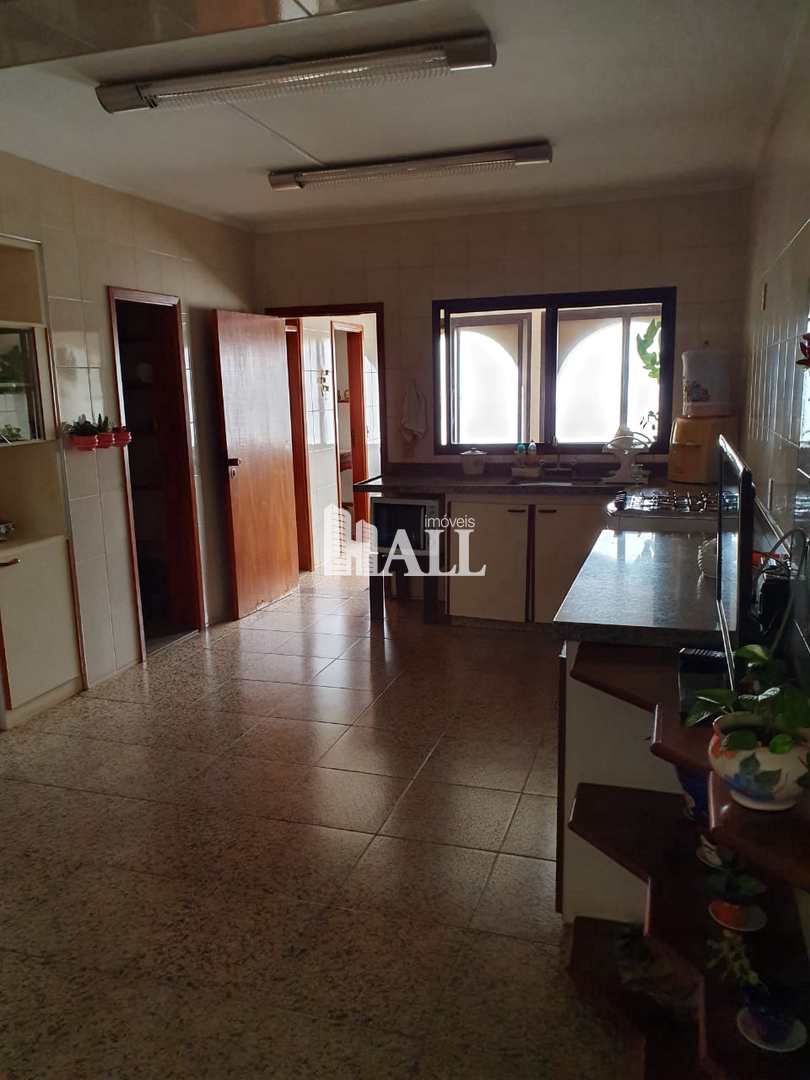 Apartamento à venda com 4 quartos, 198m² - Foto 5