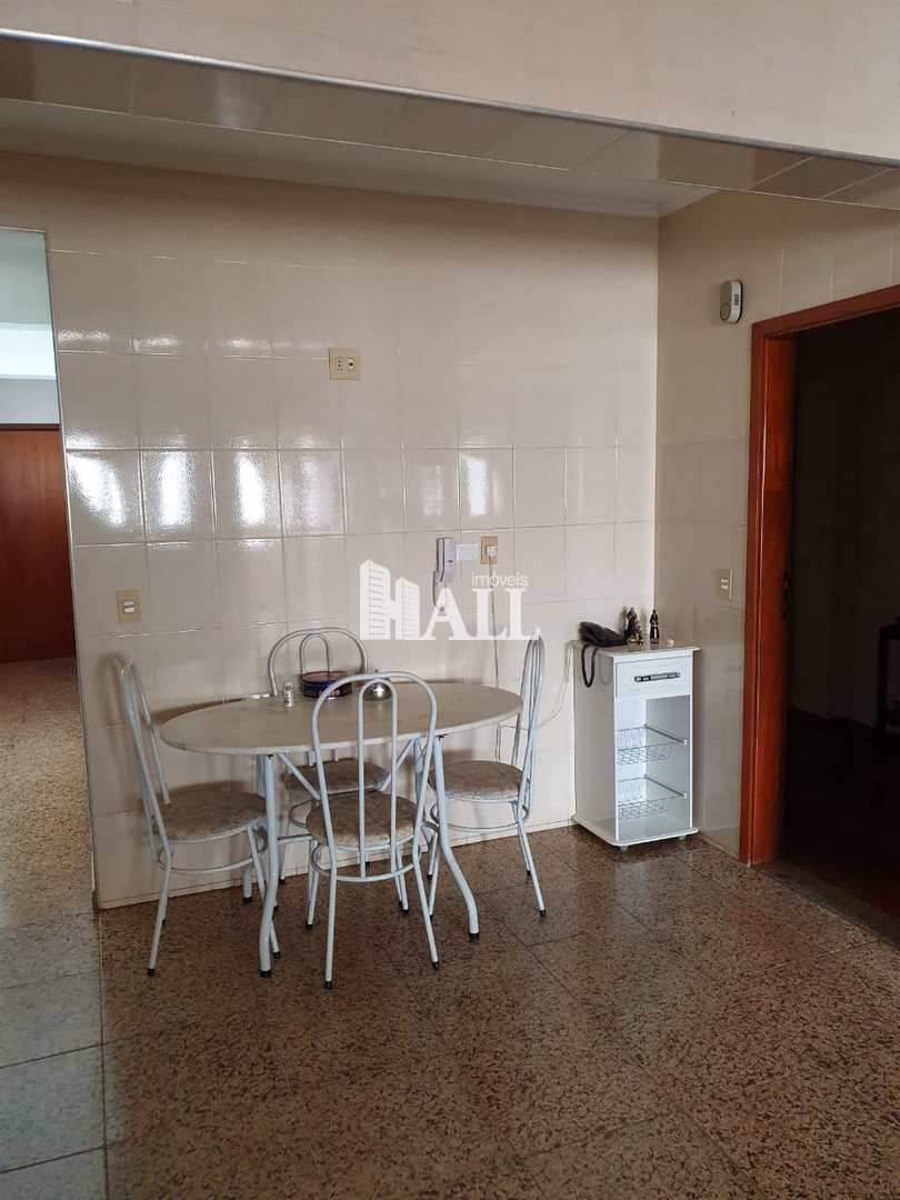 Apartamento à venda com 4 quartos, 198m² - Foto 6