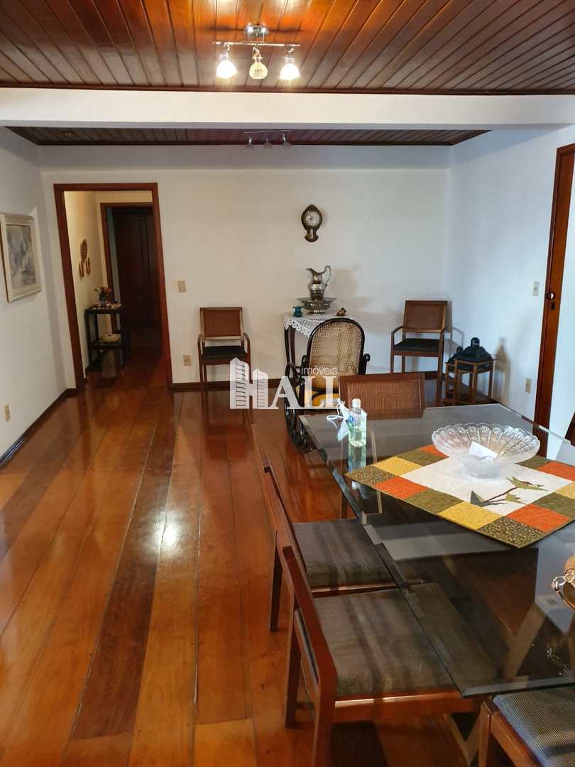 Apartamento à venda com 4 quartos, 198m² - Foto 3