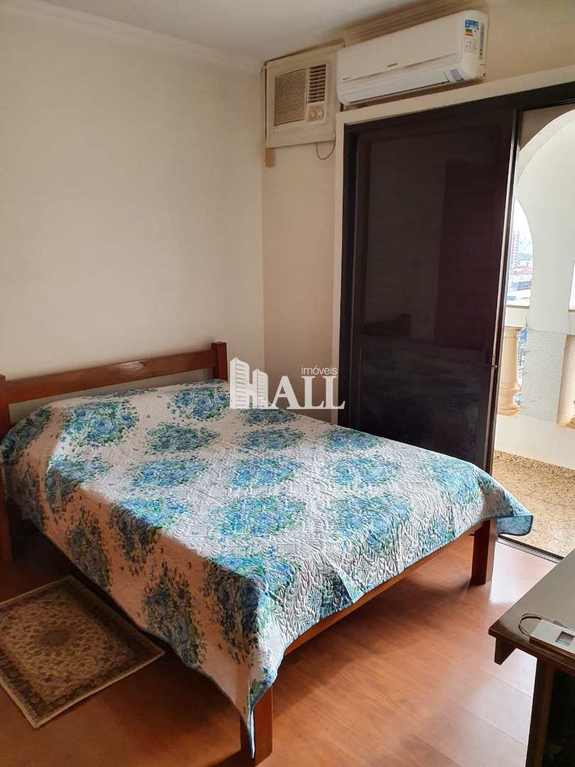 Apartamento à venda com 4 quartos, 198m² - Foto 15