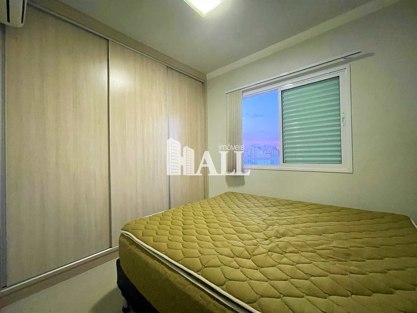 Apartamento à venda com 1 quarto, 50m² - Foto 9