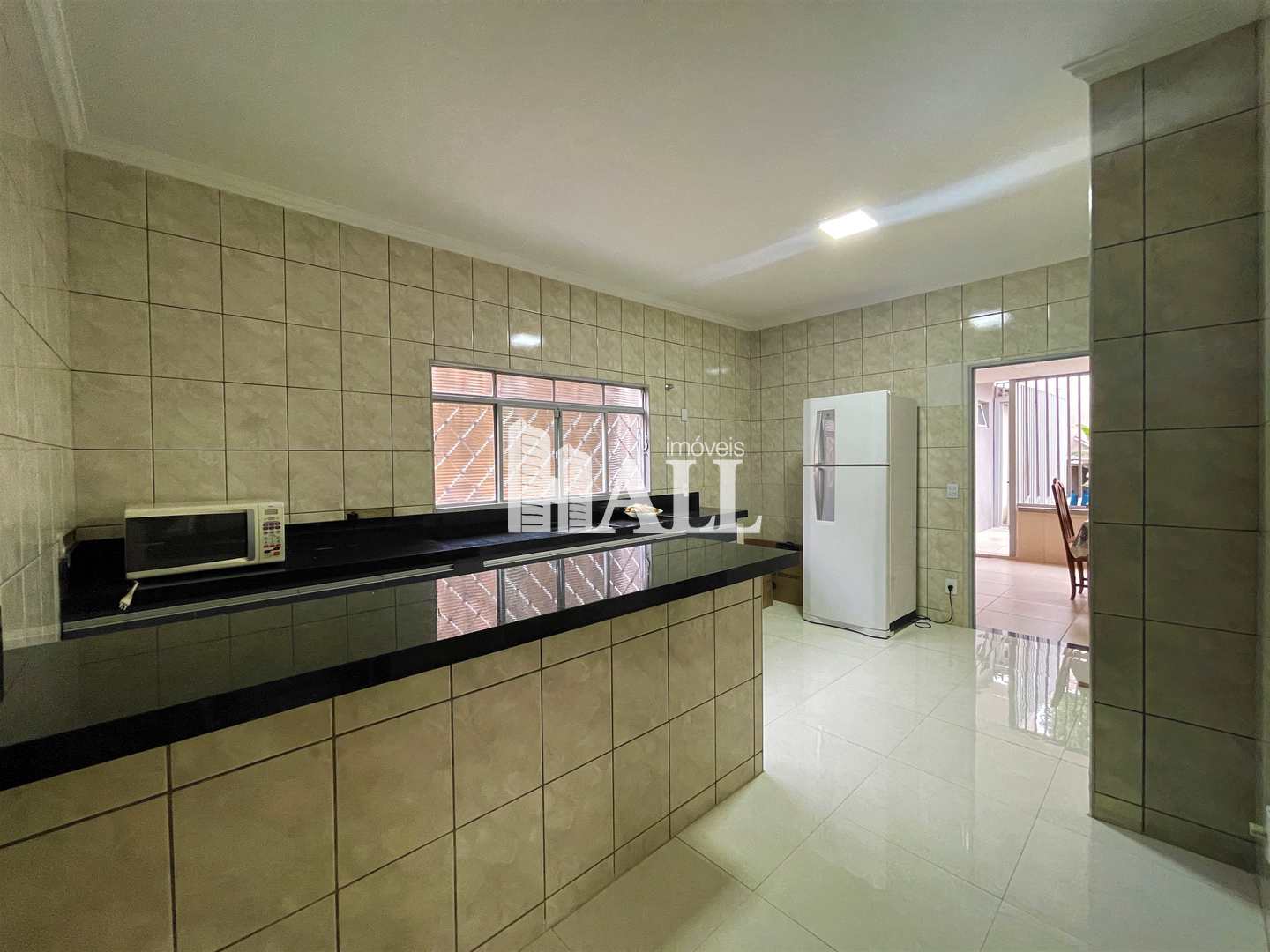 Casa à venda com 3 quartos, 200m² - Foto 11