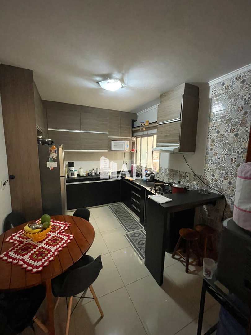 Apartamento à venda com 3 quartos, 100m² - Foto 2