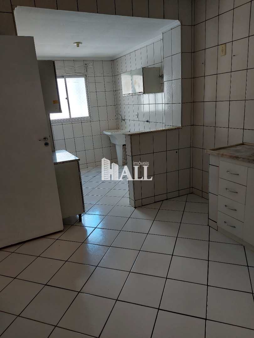 Apartamento à venda com 2 quartos, 70m² - Foto 12