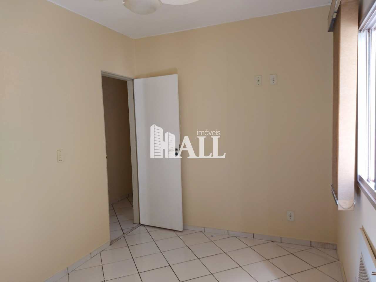 Apartamento à venda com 2 quartos, 70m² - Foto 10