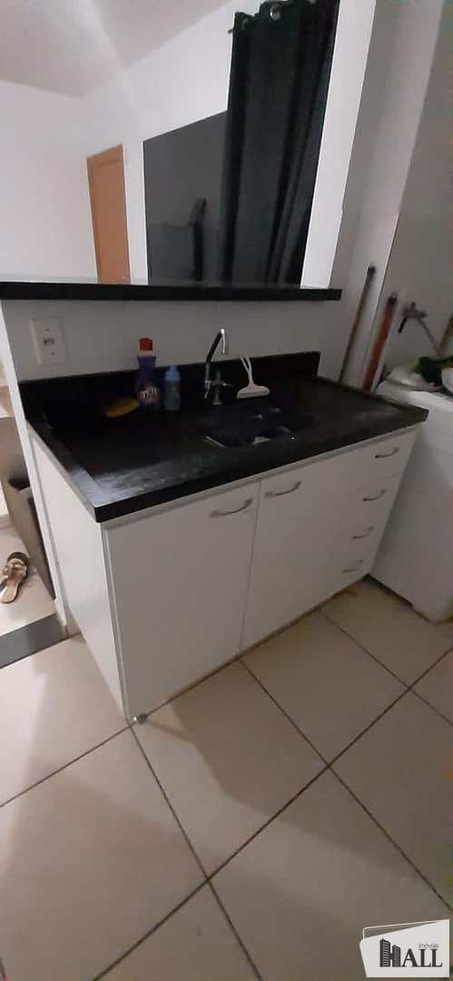 Apartamento à venda com 2 quartos, 48m² - Foto 3