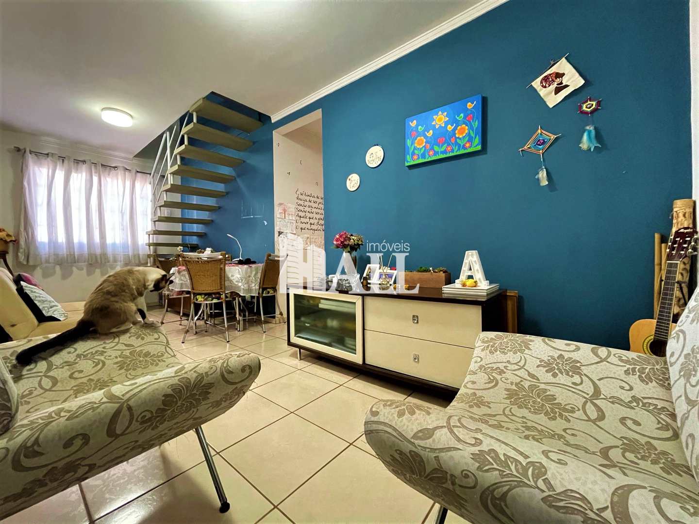 Apartamento à venda com 3 quartos, 140m² - Foto 2