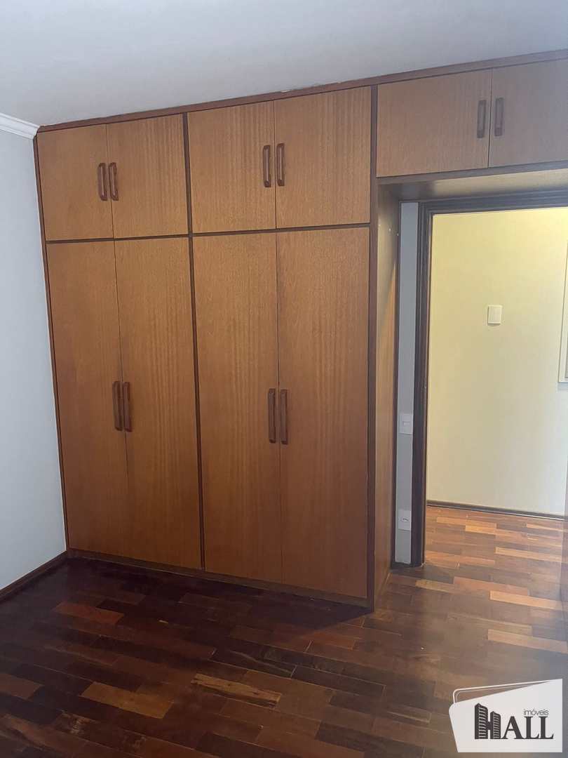 Apartamento à venda com 3 quartos, 135m² - Foto 13