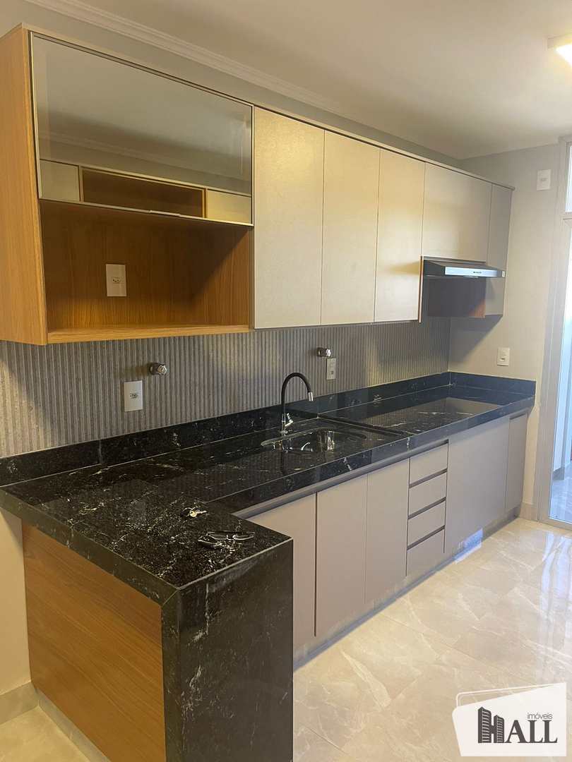 Apartamento à venda com 3 quartos, 135m² - Foto 6