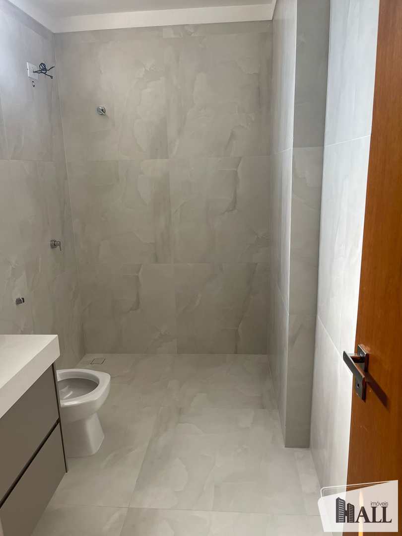 Apartamento à venda com 3 quartos, 135m² - Foto 17