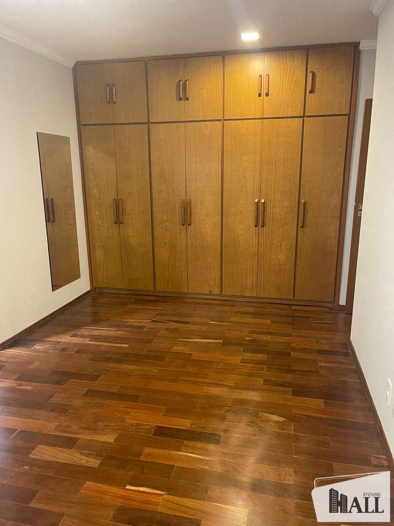 Apartamento à venda com 3 quartos, 135m² - Foto 12