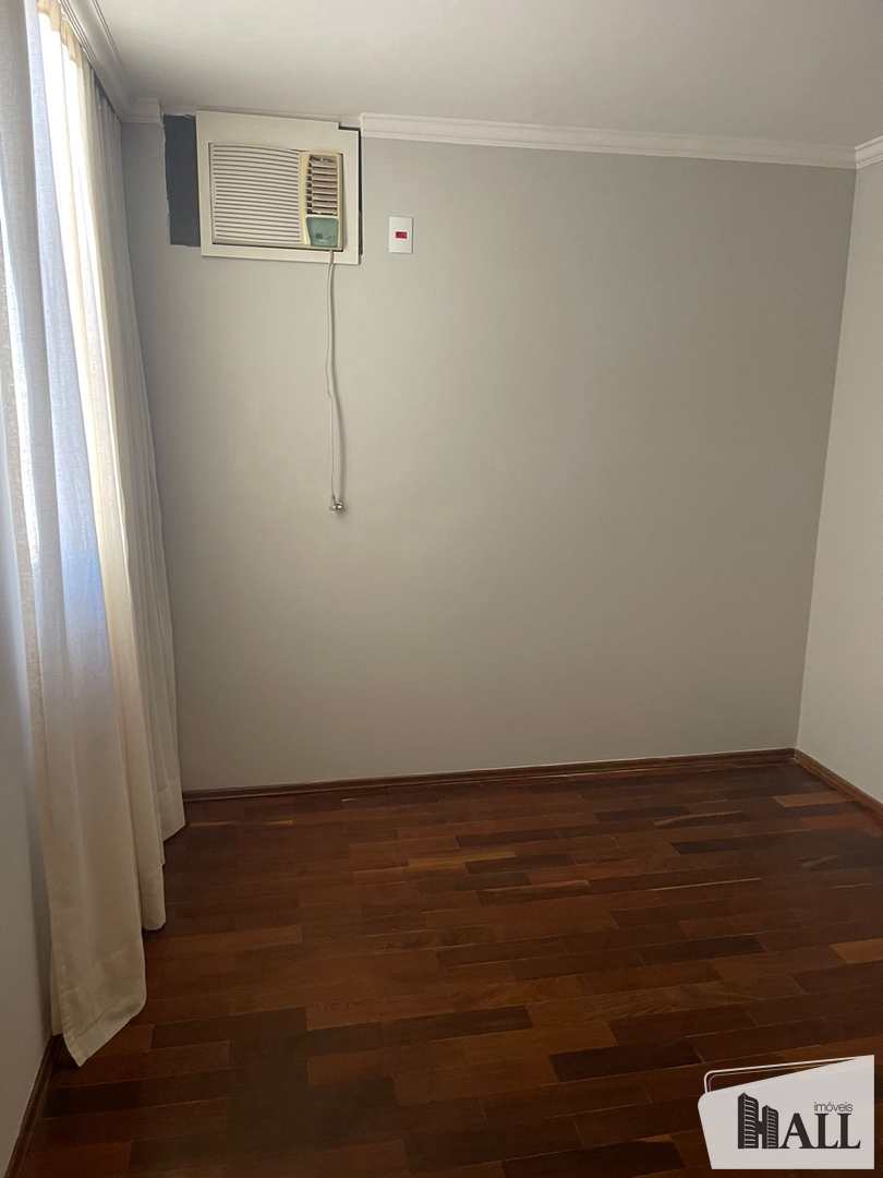 Apartamento à venda com 3 quartos, 135m² - Foto 11