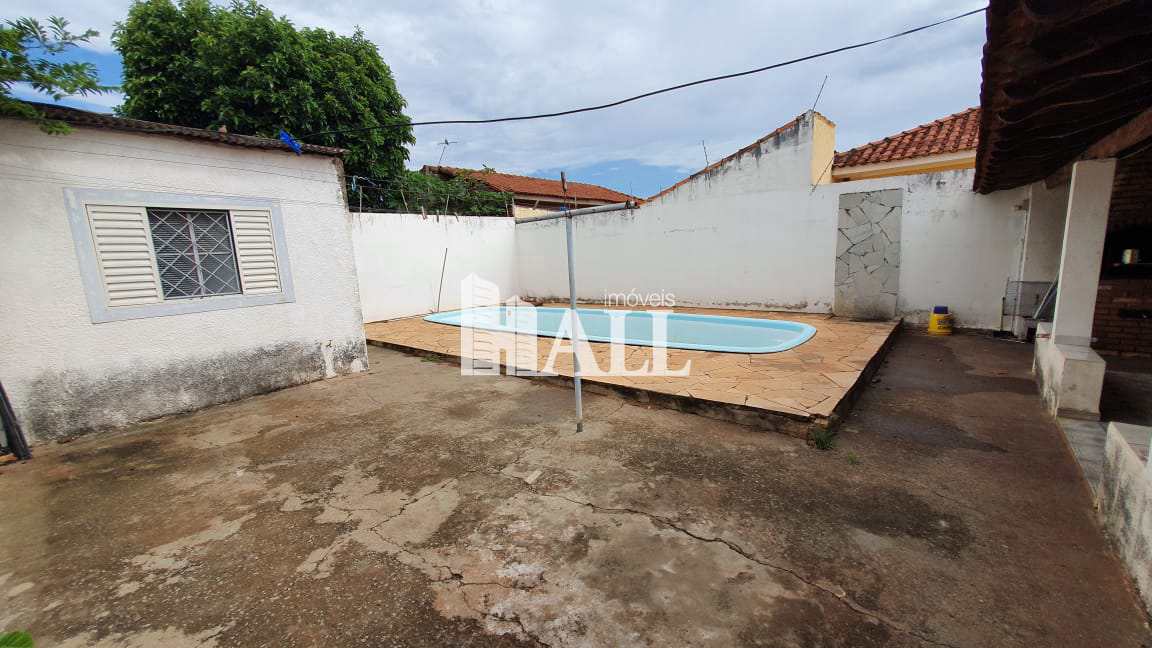 Casa à venda com 2 quartos, 100m² - Foto 8