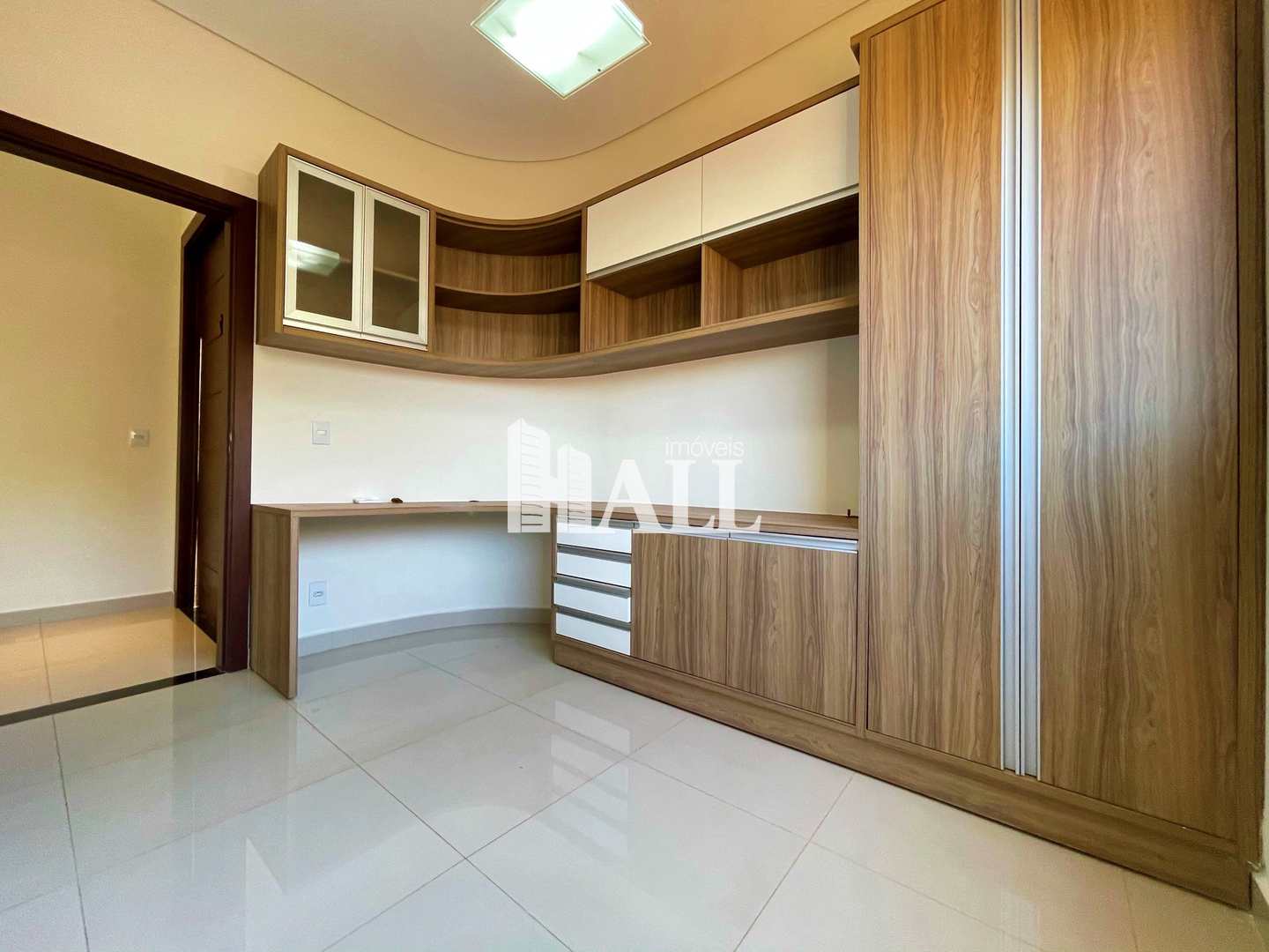 Casa de Condomínio à venda com 3 quartos, 270m² - Foto 5