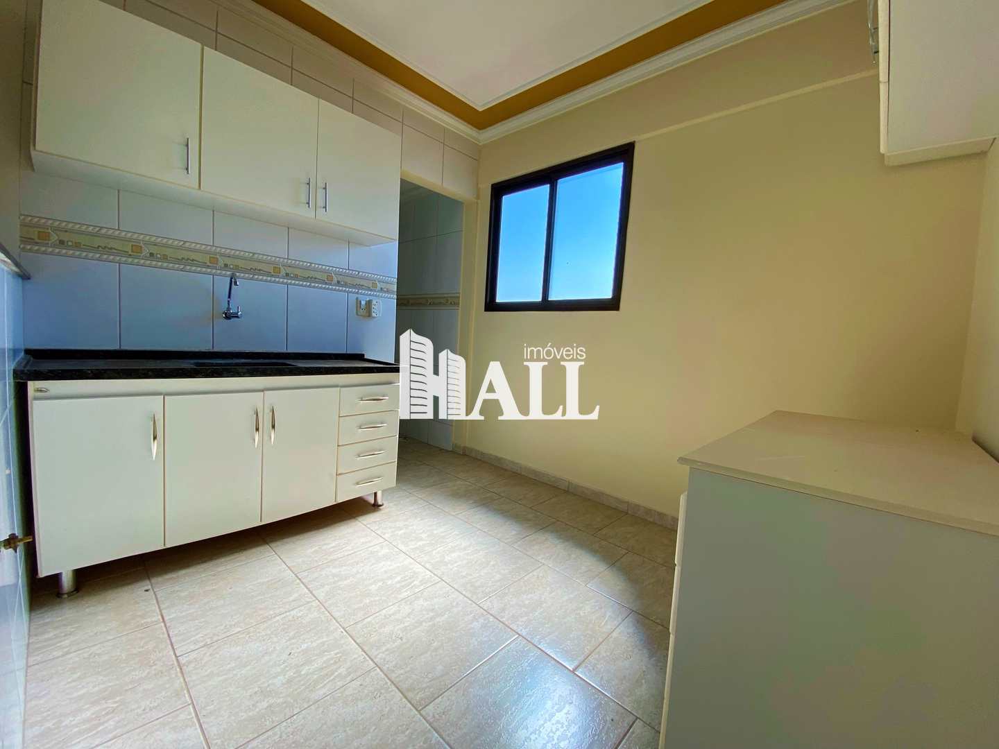 Apartamento à venda com 2 quartos, 43m² - Foto 3