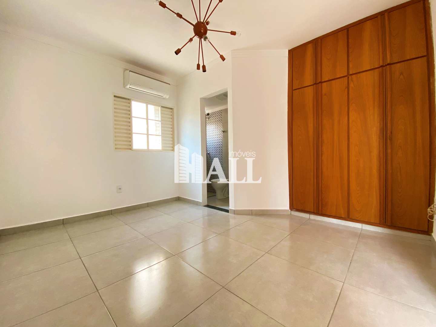 Apartamento à venda com 1 quarto, 52m² - Foto 2