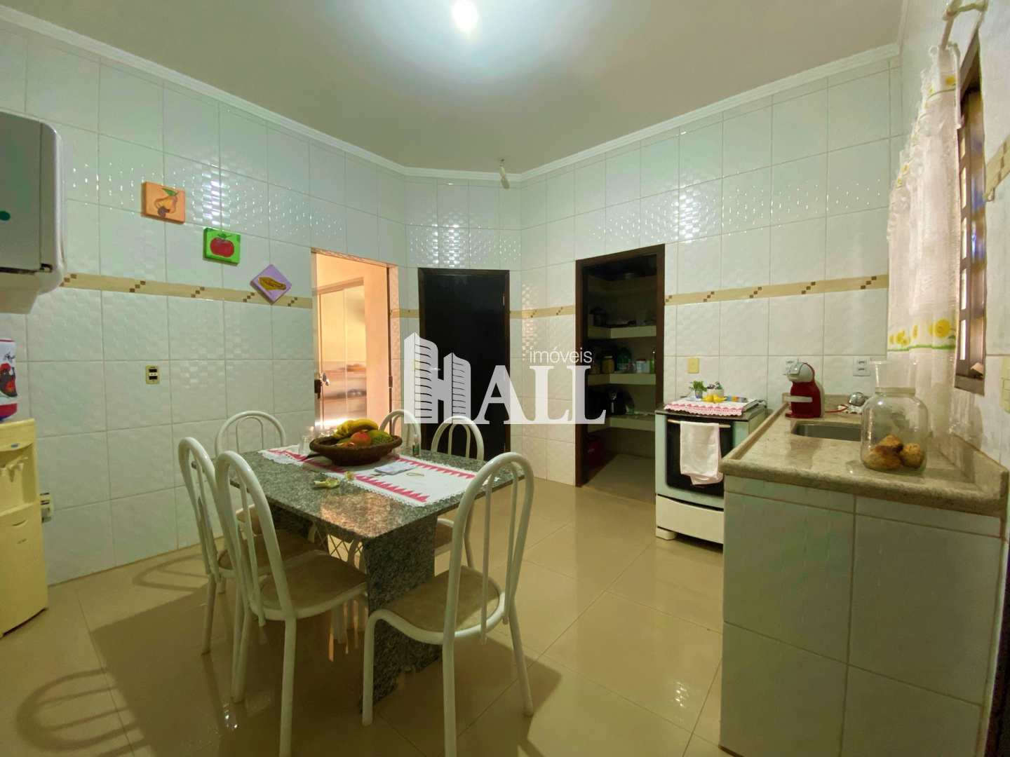 Casa à venda com 3 quartos, 350m² - Foto 6