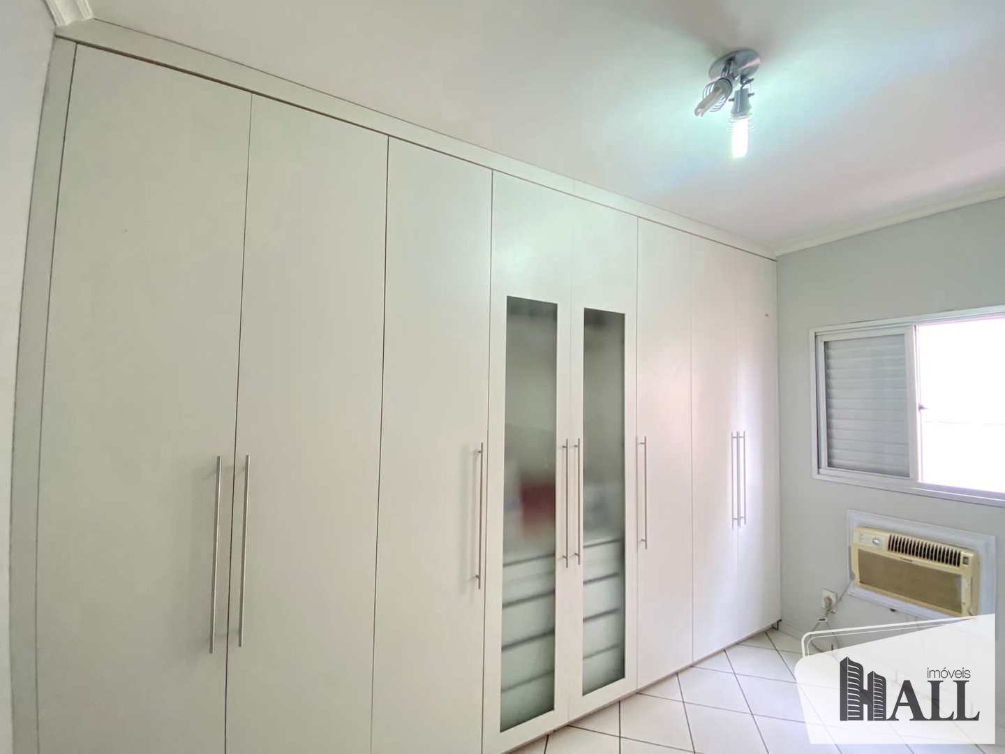 Apartamento à venda com 3 quartos, 74m² - Foto 11