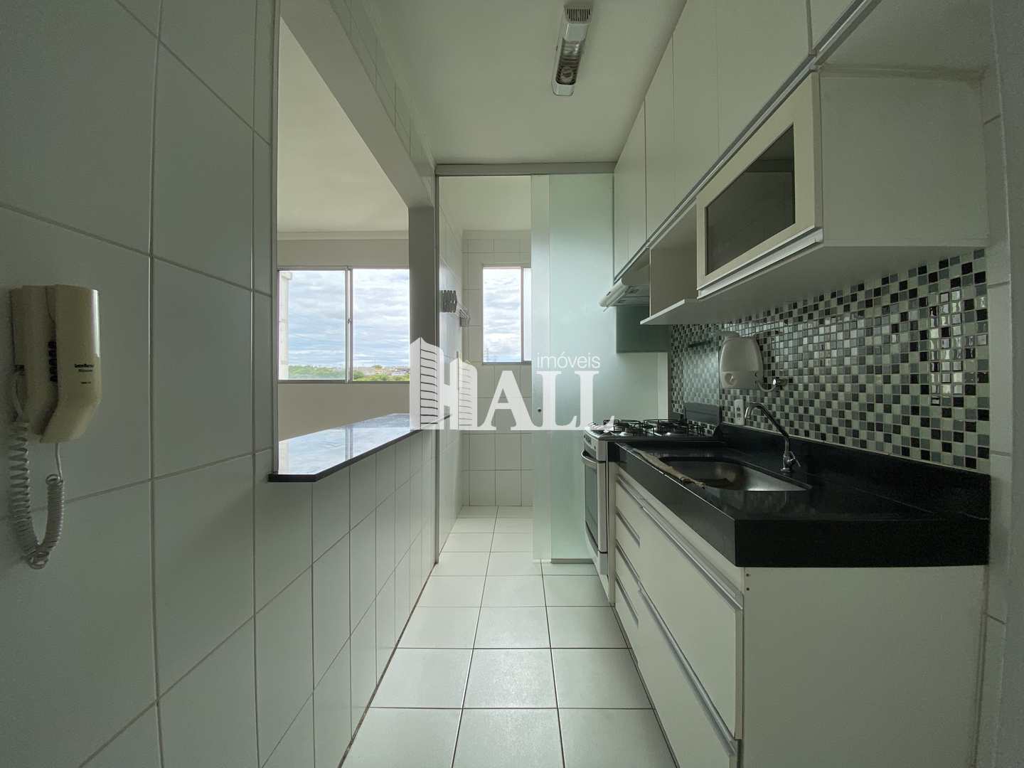 Apartamento à venda com 2 quartos, 48m² - Foto 2