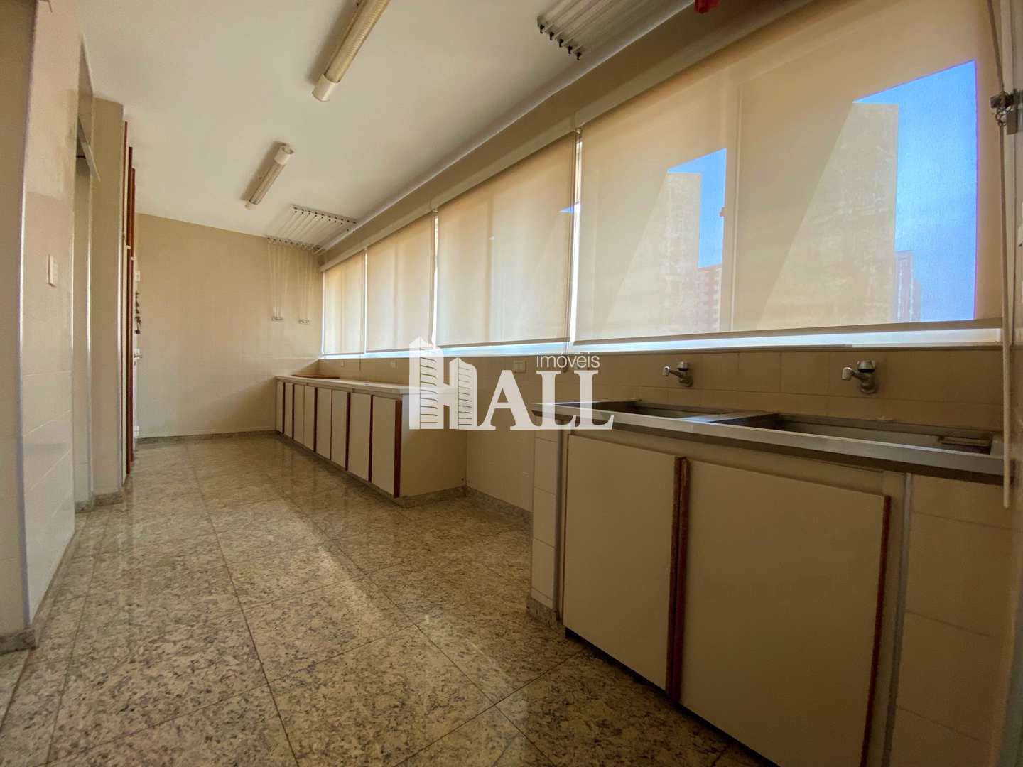 Apartamento à venda com 4 quartos, 312m² - Foto 5