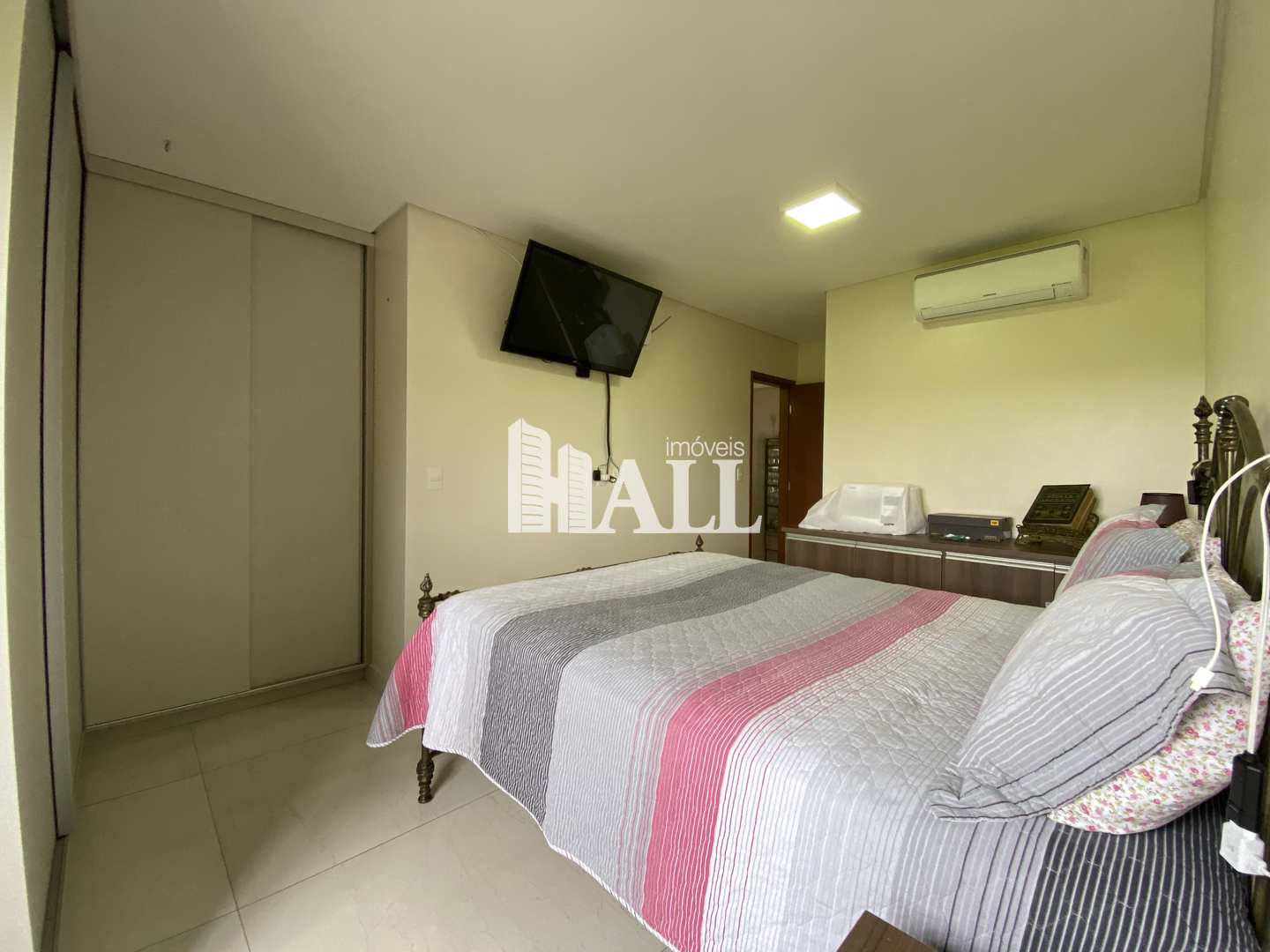 Apartamento à venda com 3 quartos, 108m² - Foto 11