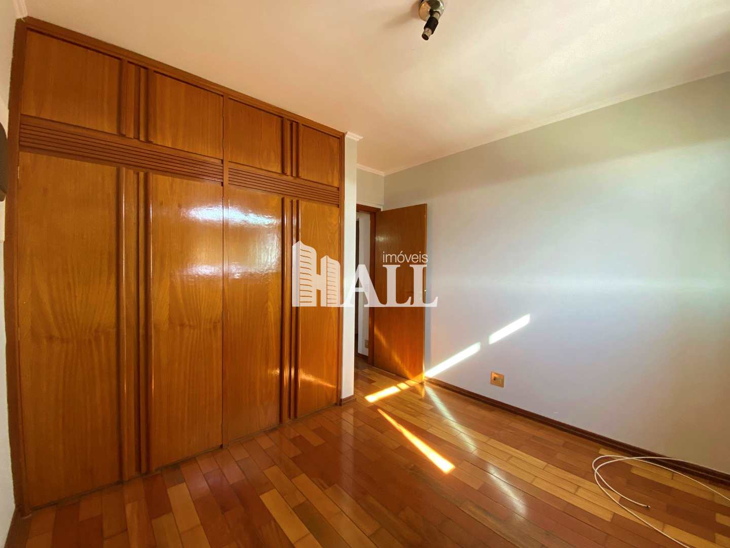 Apartamento à venda com 3 quartos, 113m² - Foto 5