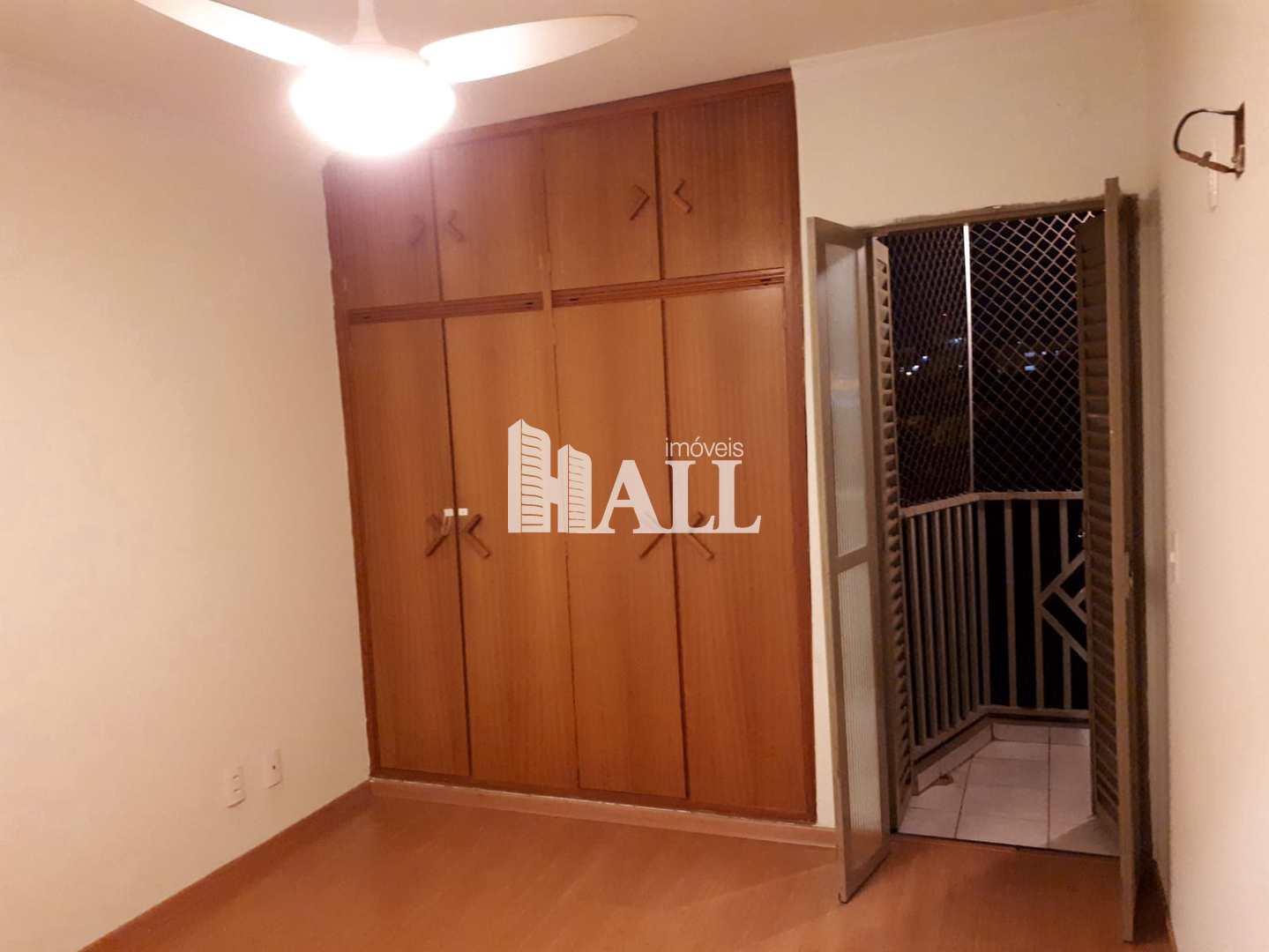Apartamento à venda com 2 quartos, 65m² - Foto 20