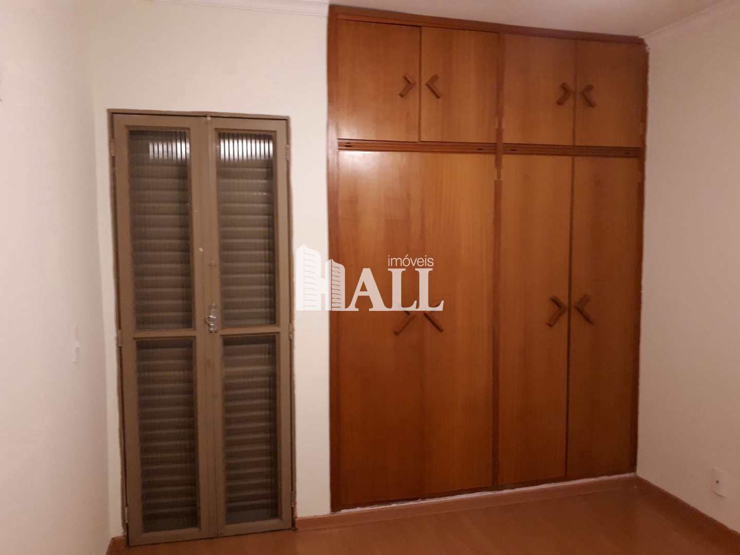 Apartamento à venda com 2 quartos, 65m² - Foto 19