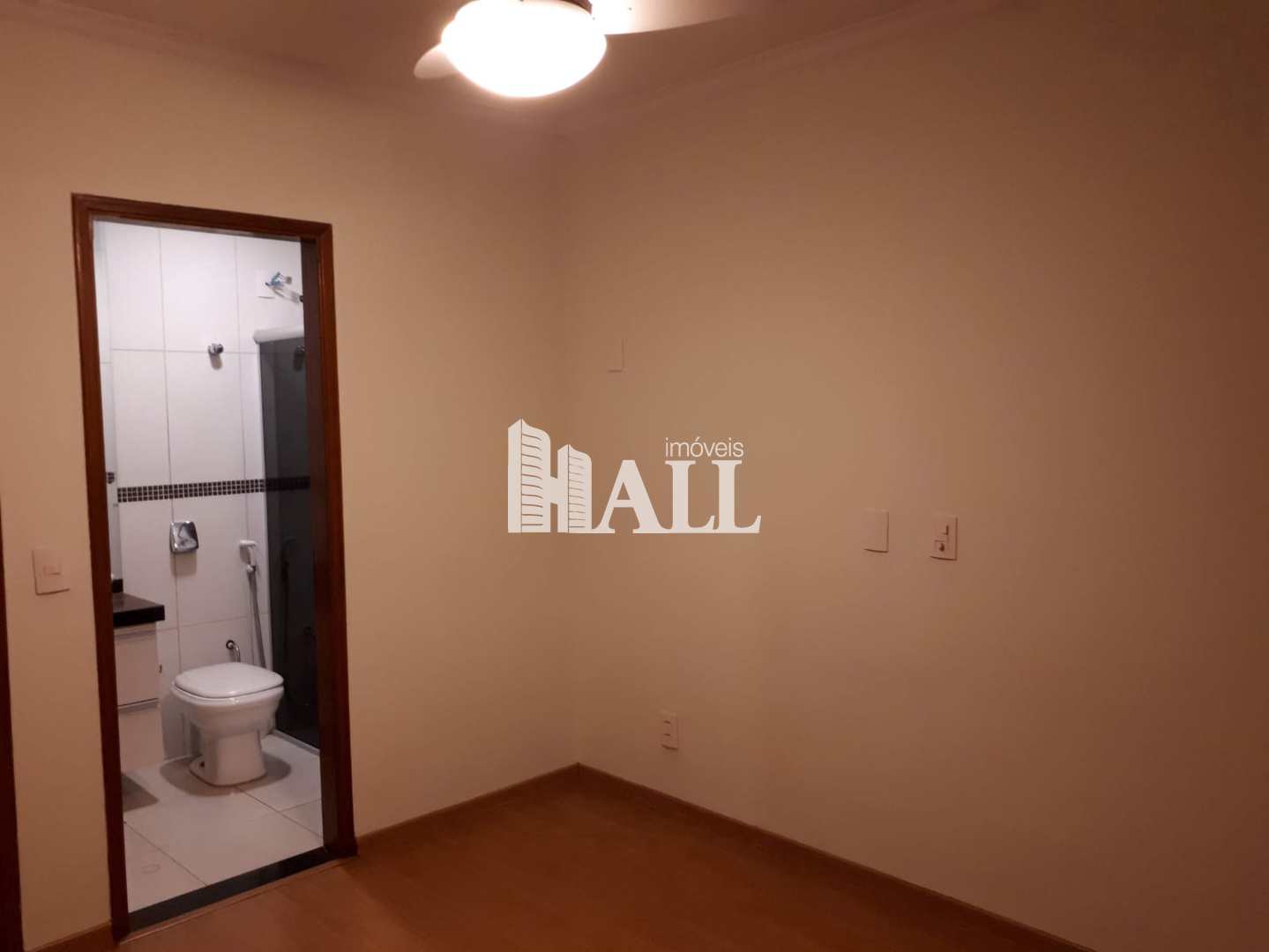 Apartamento à venda com 2 quartos, 65m² - Foto 17