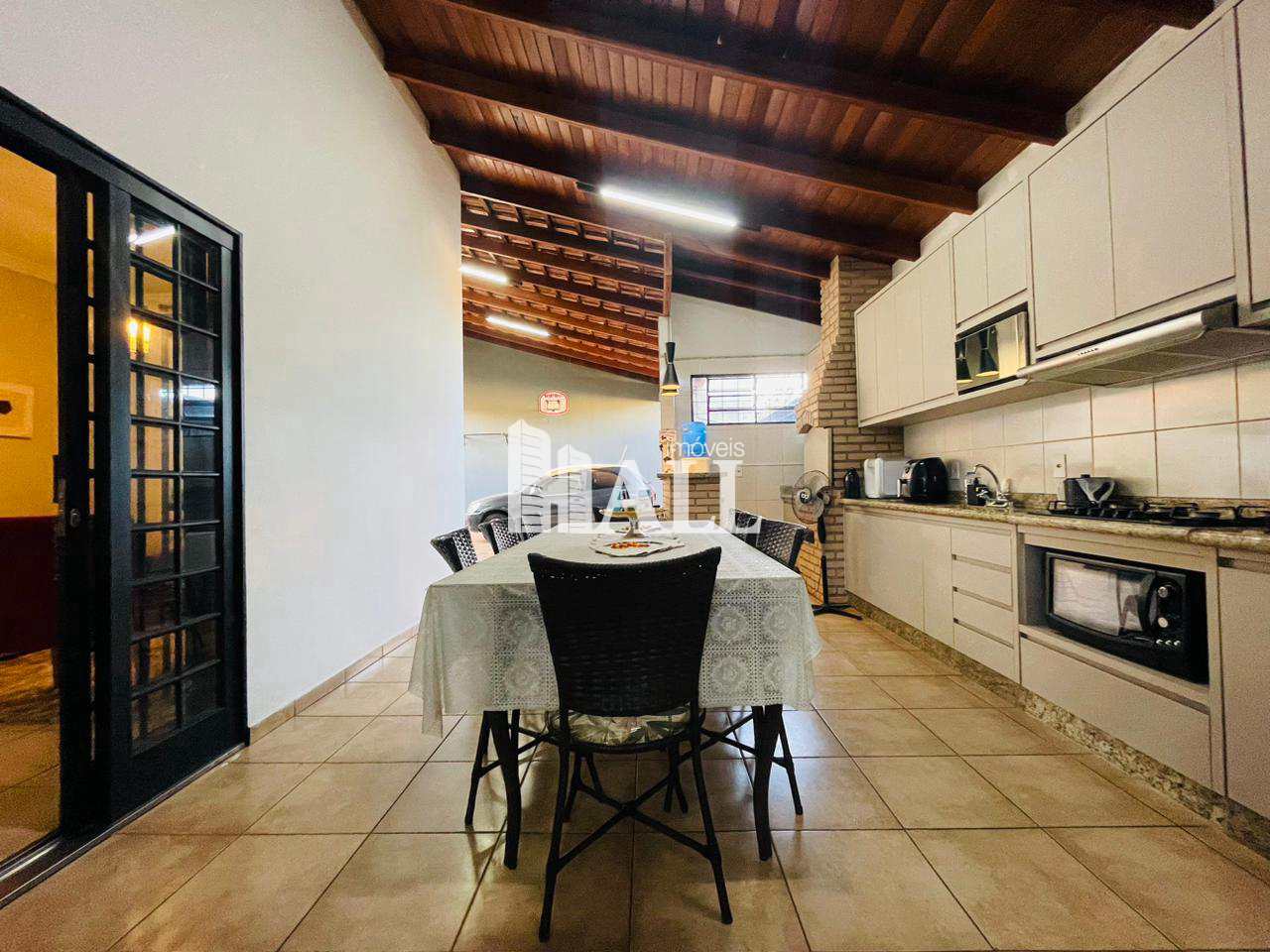 Casa à venda com 3 quartos, 140m² - Foto 7