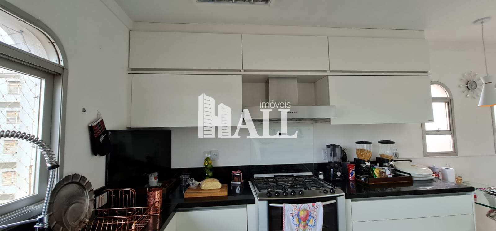 Apartamento à venda com 3 quartos, 267m² - Foto 6