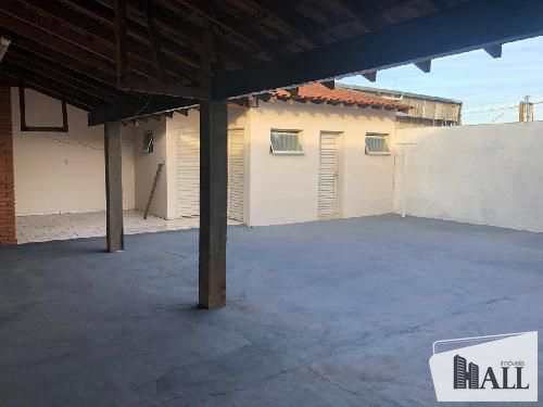 Casa à venda com 4 quartos, 385m² - Foto 3