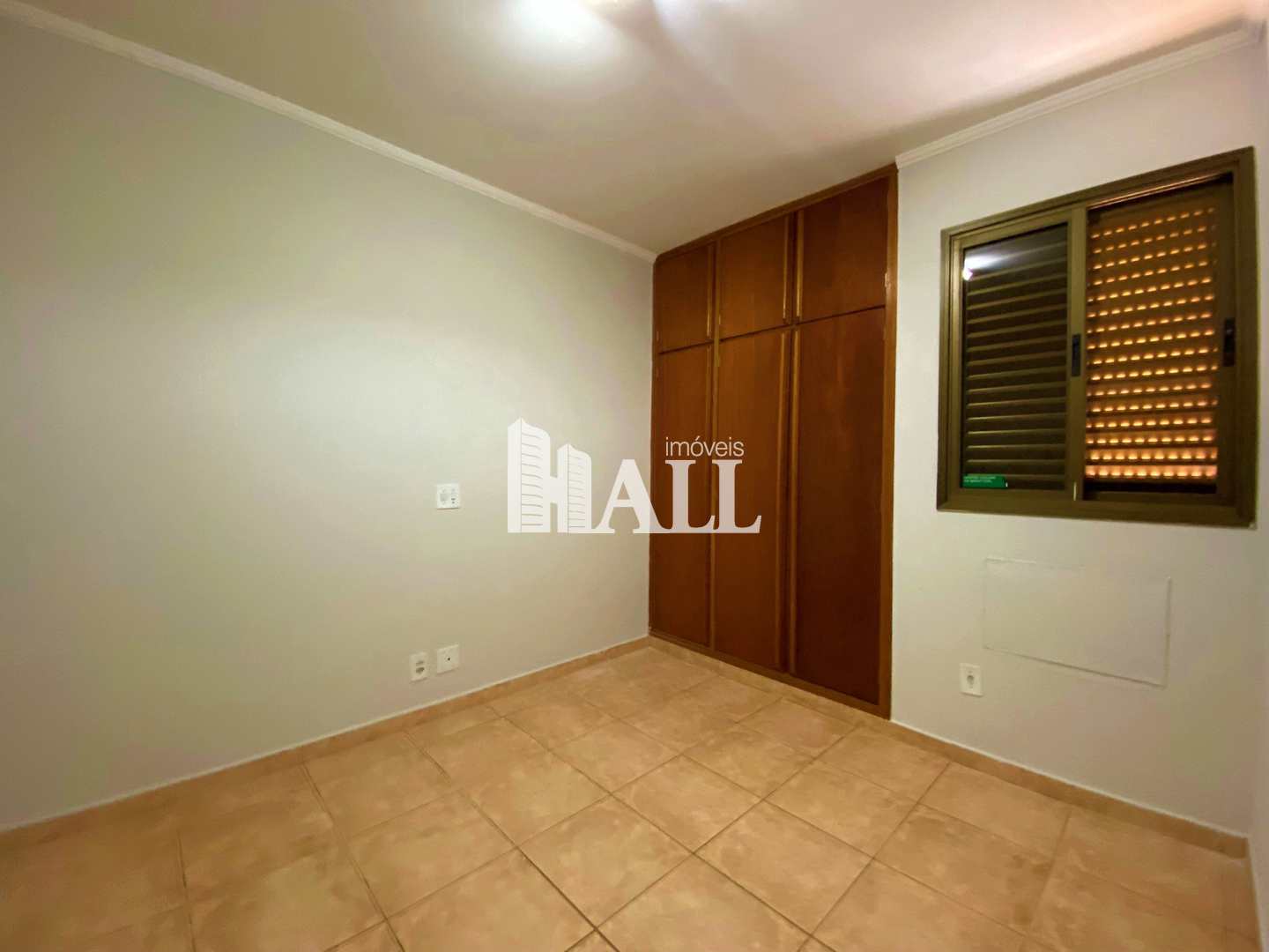 Apartamento à venda com 3 quartos, 94m² - Foto 7