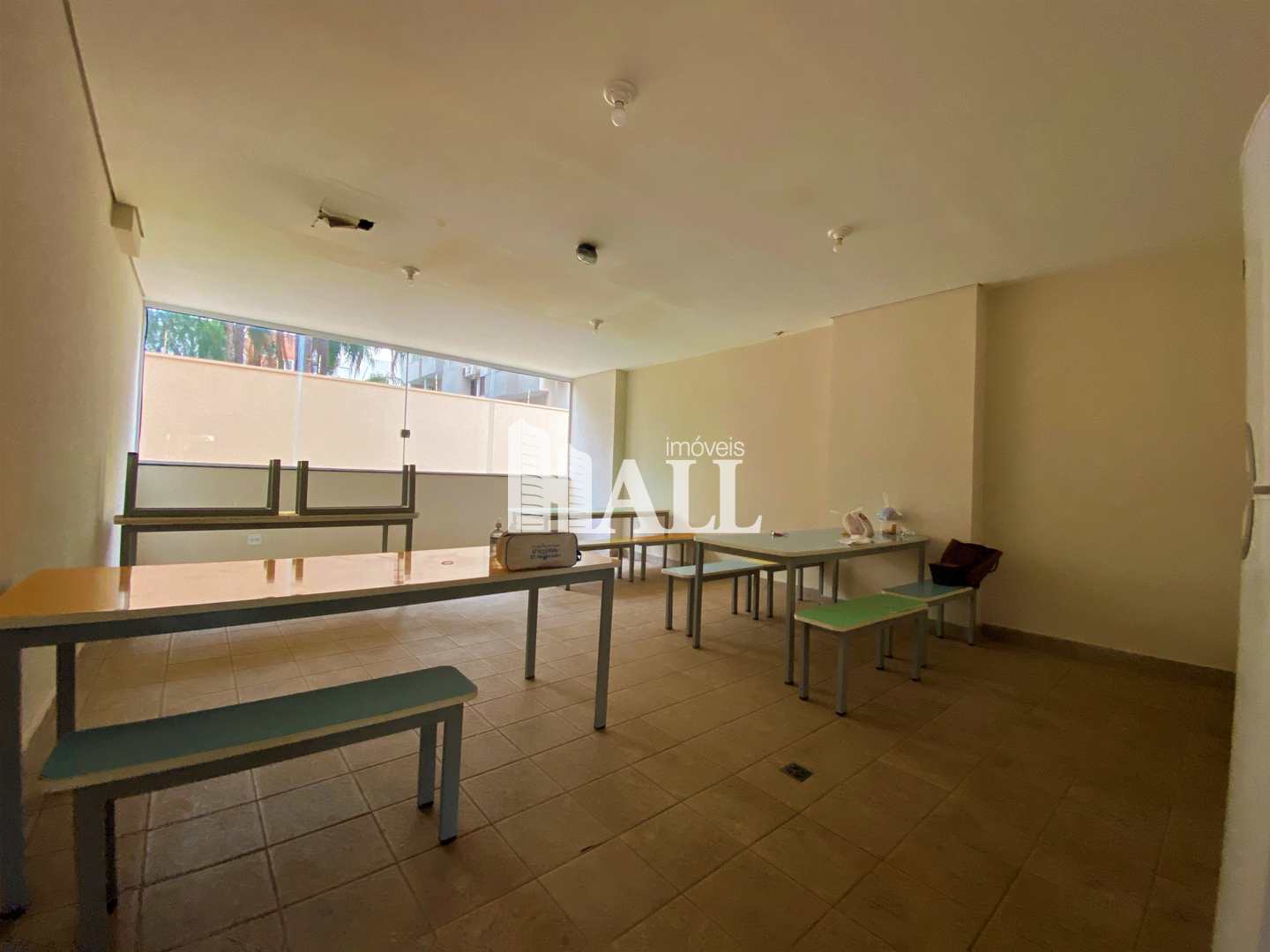 Apartamento à venda com 2 quartos, 68m² - Foto 10