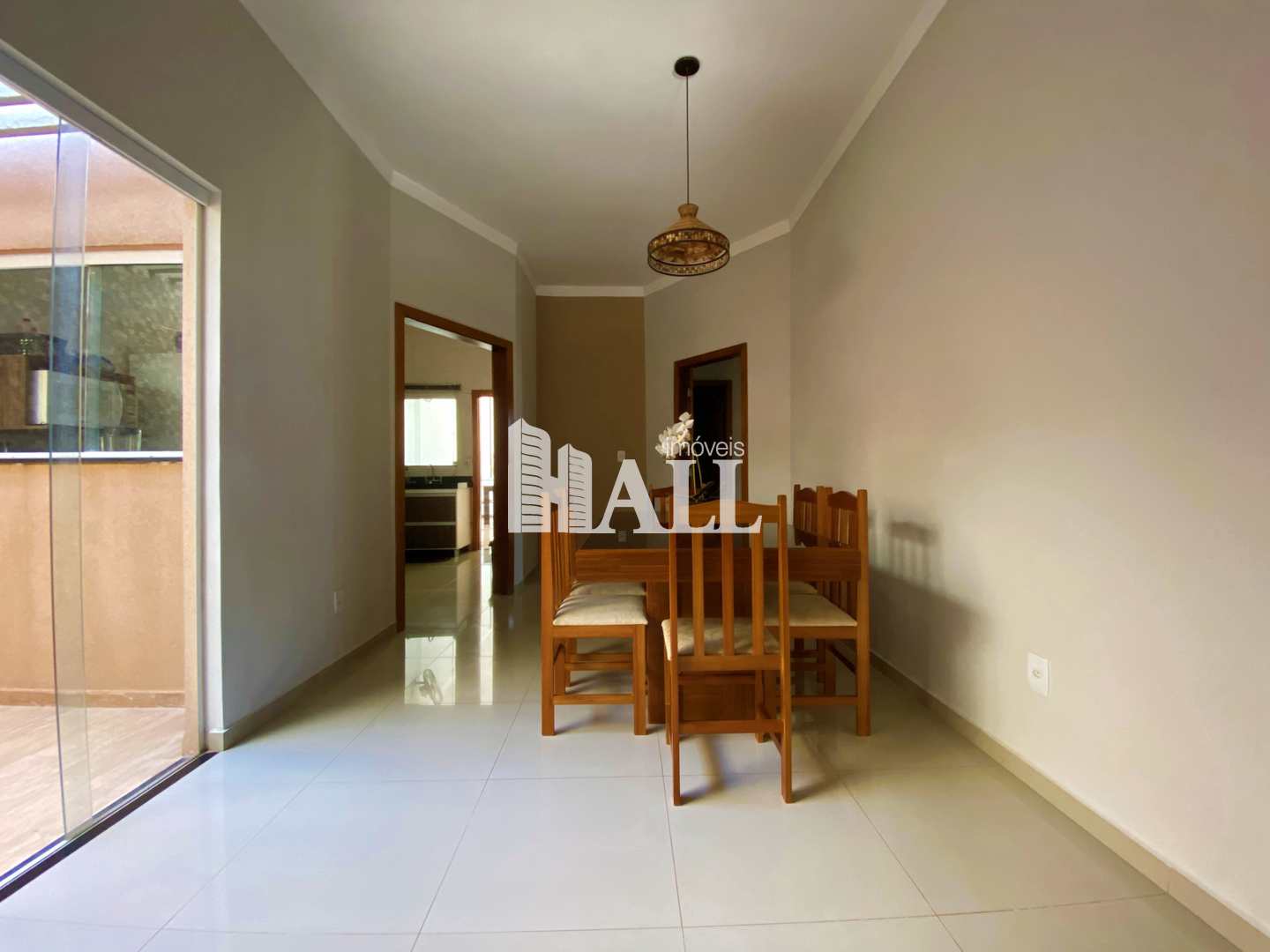 Casa à venda com 3 quartos, 170m² - Foto 3