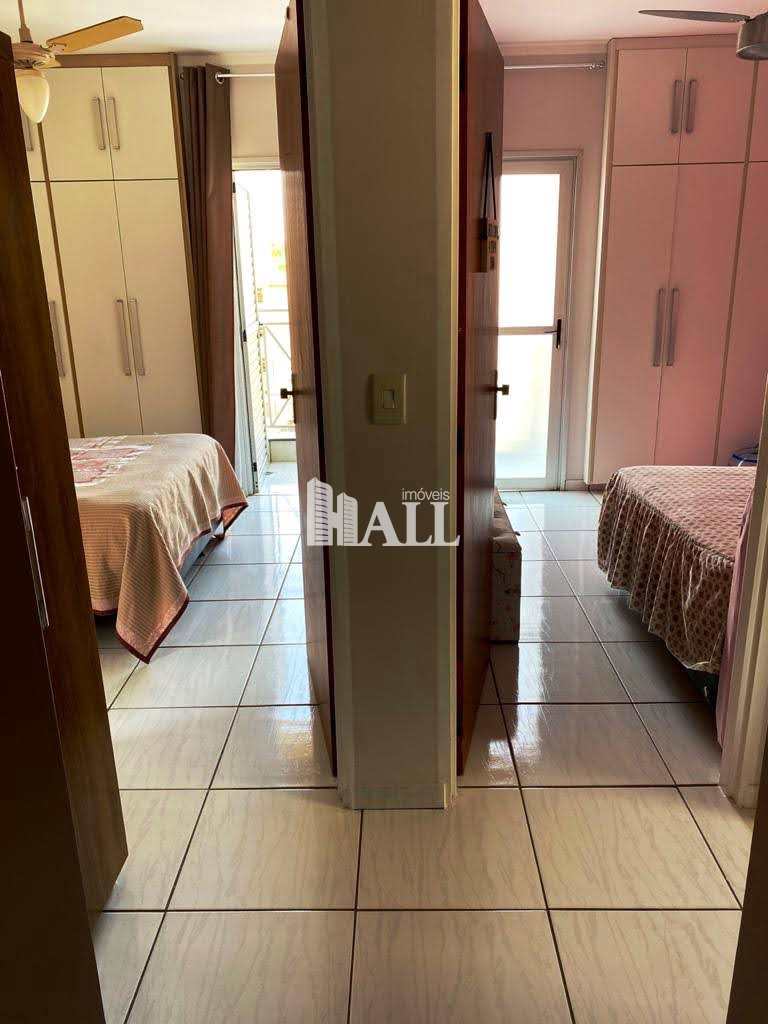 Apartamento à venda com 2 quartos, 65m² - Foto 11