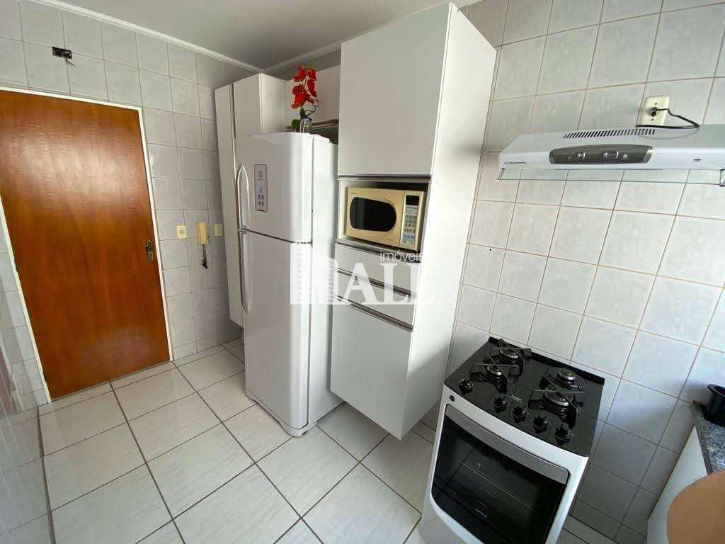 Apartamento à venda com 2 quartos, 65m² - Foto 12