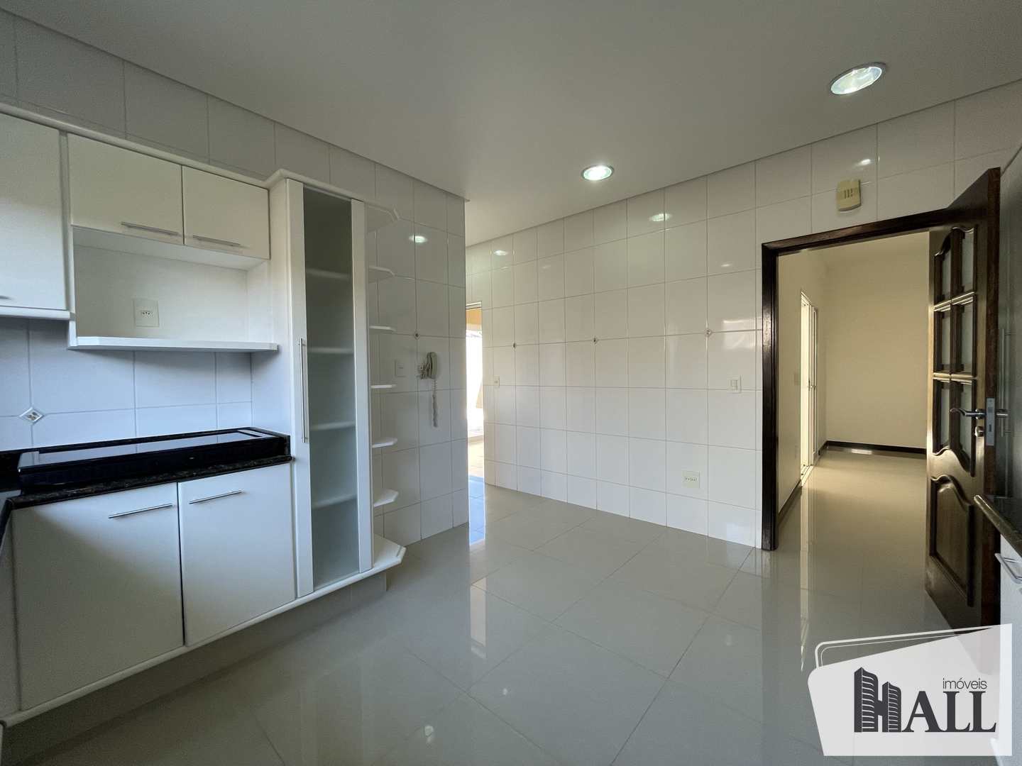 Casa de Condomínio à venda com 3 quartos, 240m² - Foto 33