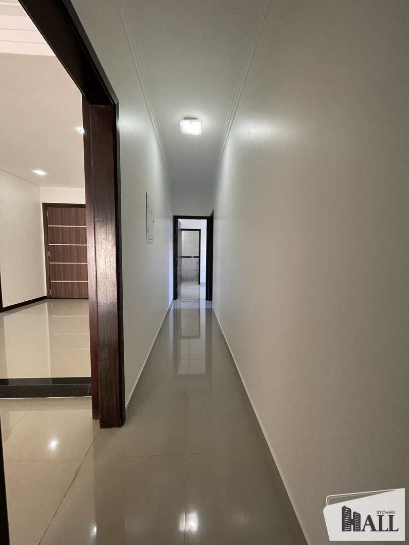 Casa de Condomínio à venda com 3 quartos, 240m² - Foto 5