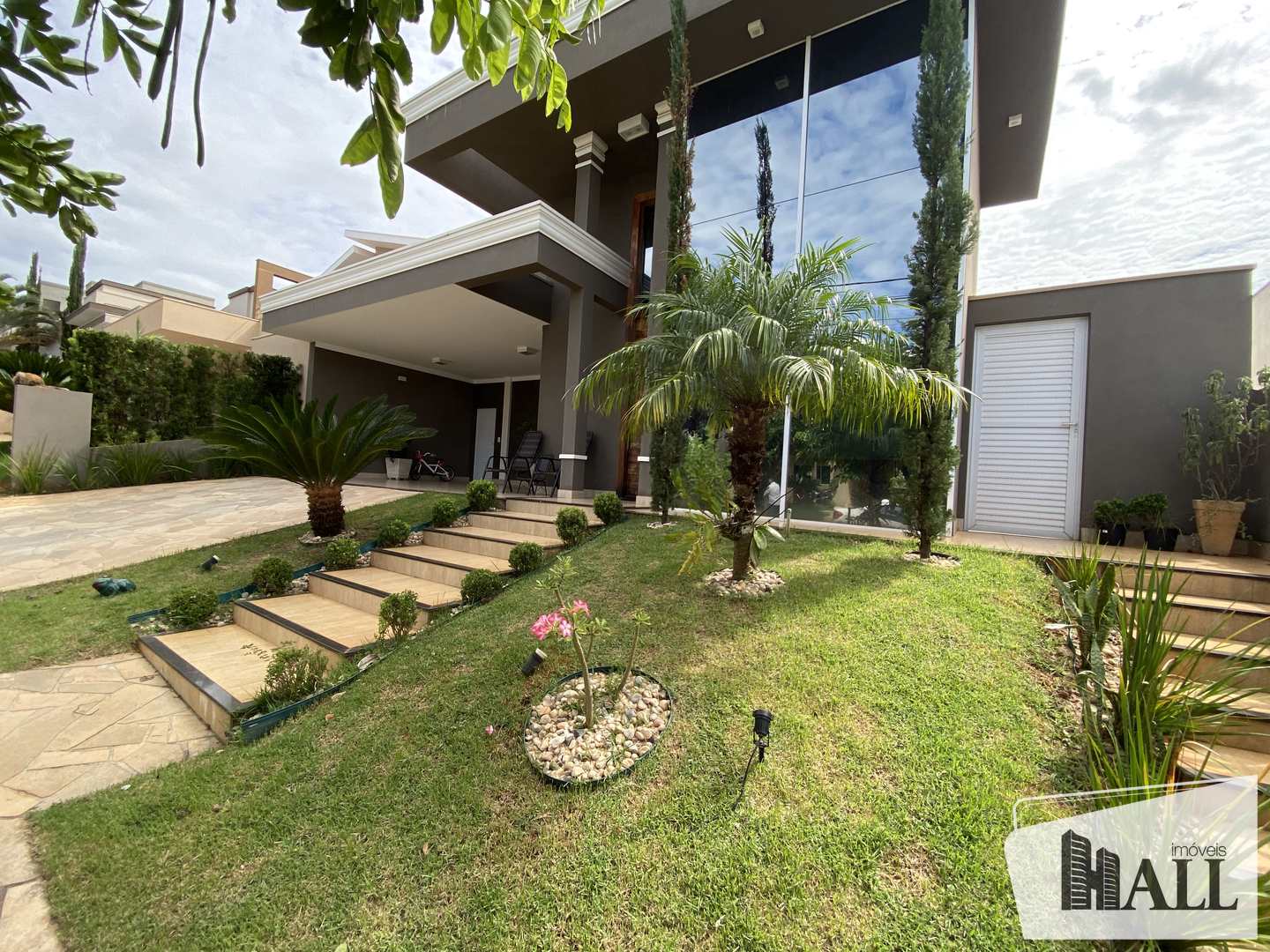 Casa de Condomínio à venda com 3 quartos, 250m² - Foto 18